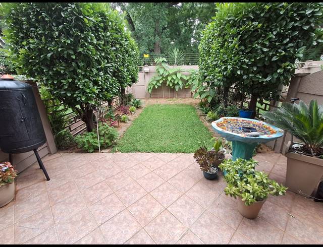 2 BEDROOM DUPLEX RENTED IN THREE RIVERS